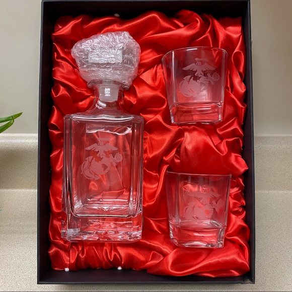 USMC Decanter Set/Marine Corps Whiskey Decanter Set - Picture 6 of 8